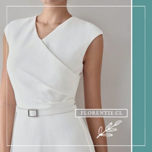 Detalle vestido blanco cruzado