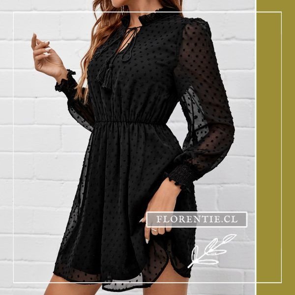 Vestido negro encaje lunares puño elasticado