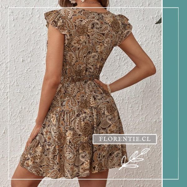 Espalda vestido paisley beige corto