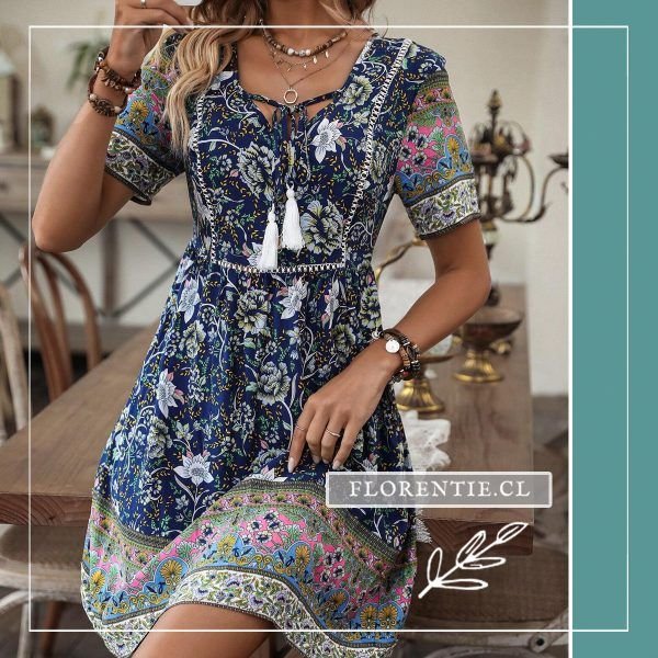 Vestido estilo boho azul floreado