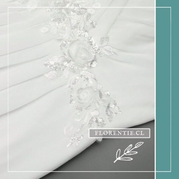 Detalle cintura vestido novia griego