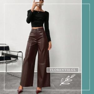 Pantalón ecocuero café