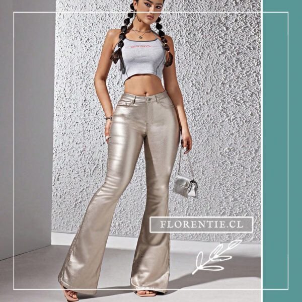 Pantalón ecocuero plateado mujer