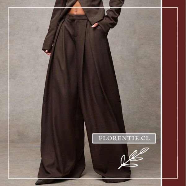 Pantalón satin color café oscuro