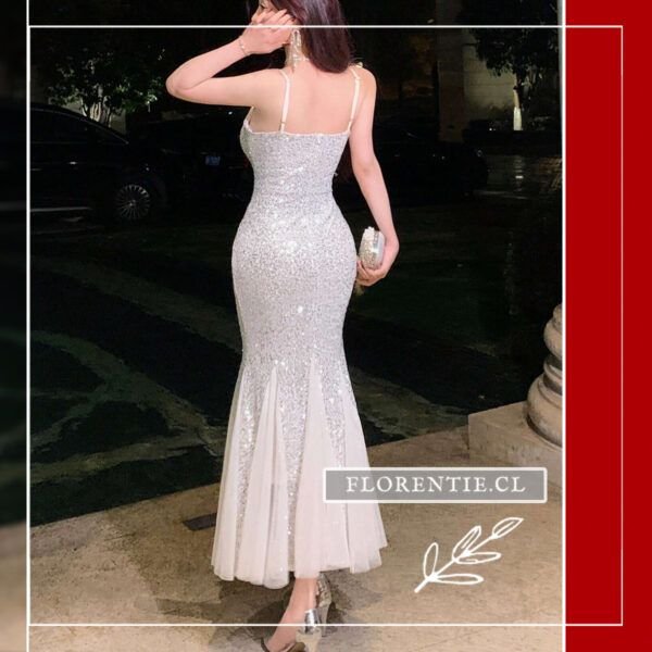 Espalda vestido plata navidad