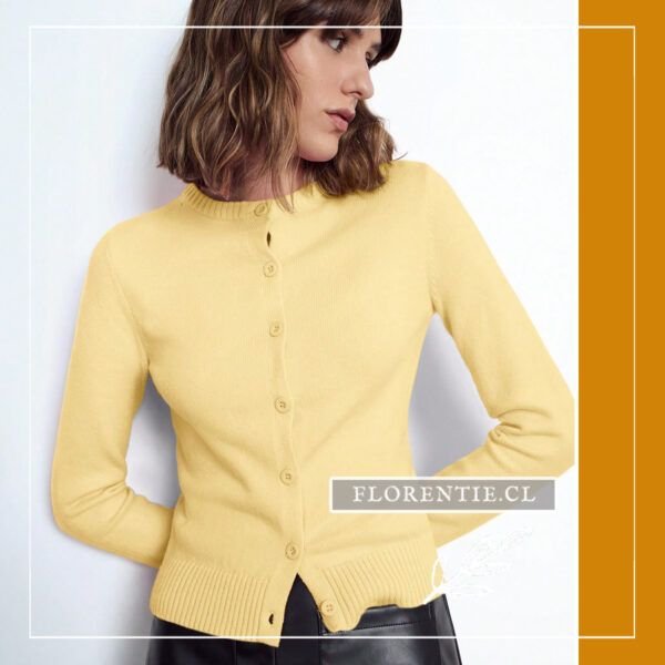 Cardigan amarillo claro