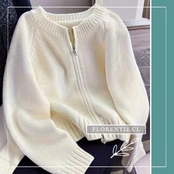 Cardigan color blanco