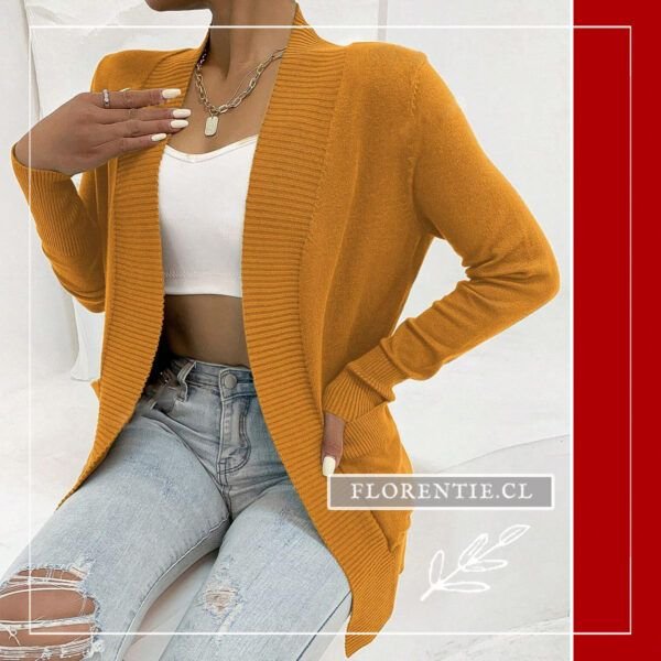 Cardigan color mostaza