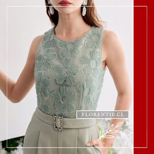 Detalle body enterito verde agua