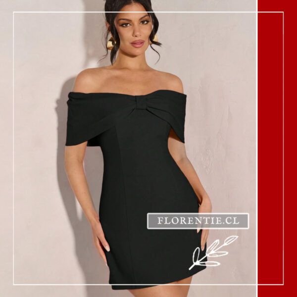 Vestido de graduación negro corto