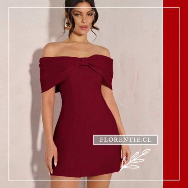 Vestido corto palabra de honor color burdeos