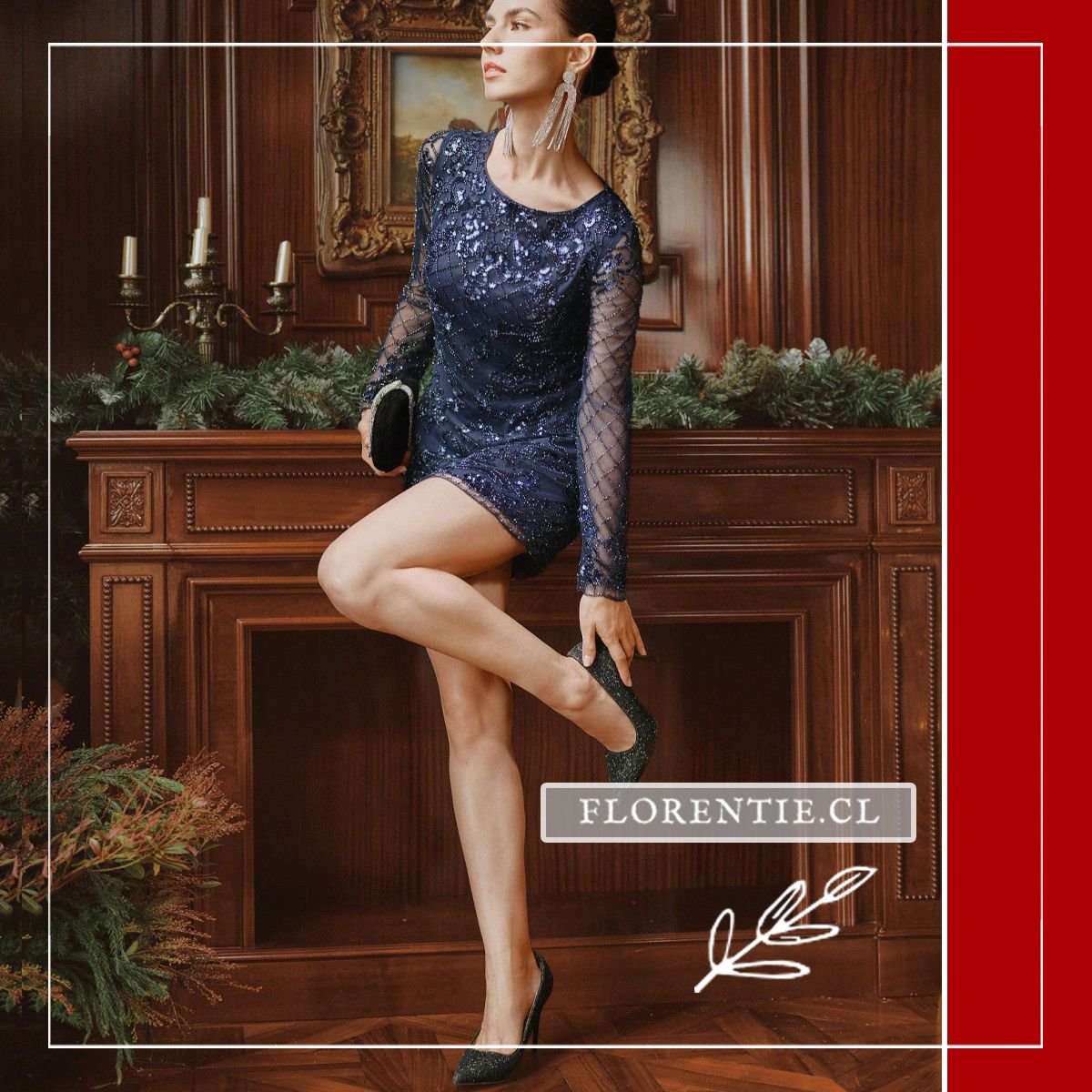 Vista frontal completa del vestido bodycon mini de lentejuelas azul medianoche con mangas largas de malla, silueta entallada escultural, posando junto a chimenea clásica decorada.