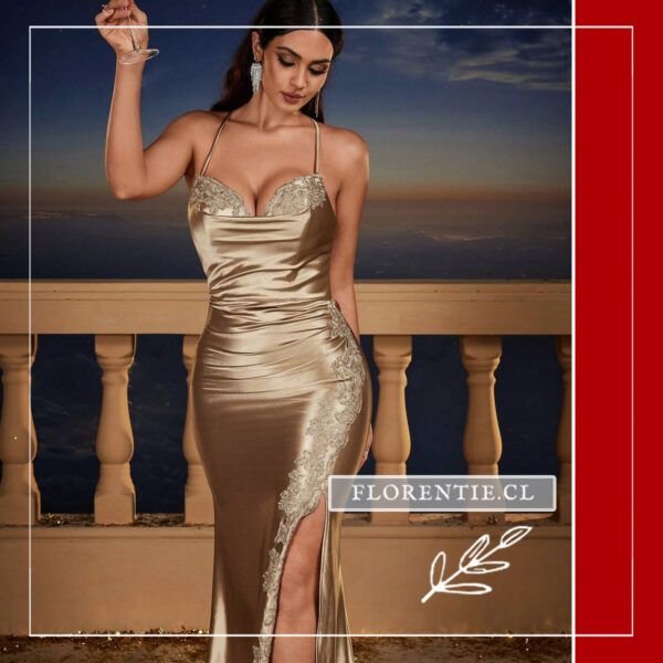 Detalle vestido dorado liso