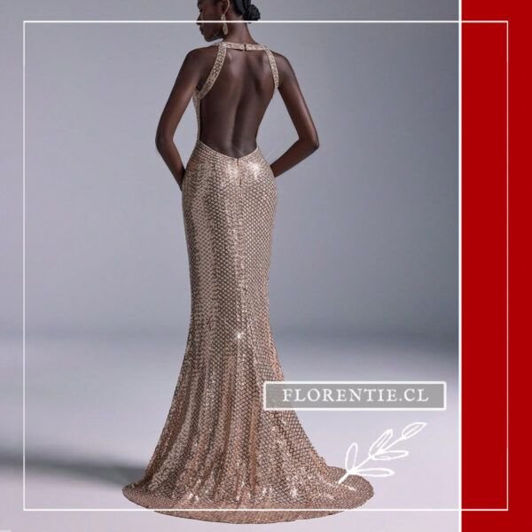Espalda vestido dorado ajustado