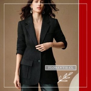 Abrigo negro tipo blazer para mujer con solapa clásica y corte sastre elegante