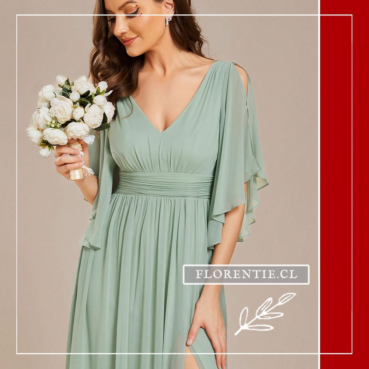 Primer plano del escote en V y el detalle de las mangas tipo mariposa con abertura en el hombro.