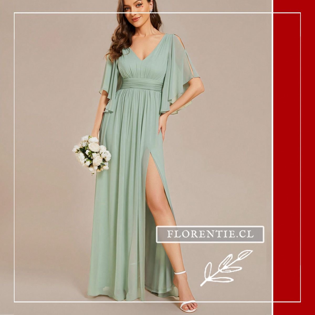 Detalle de la falda de gasa verde mostrando la pierna a través de la abertura lateral.