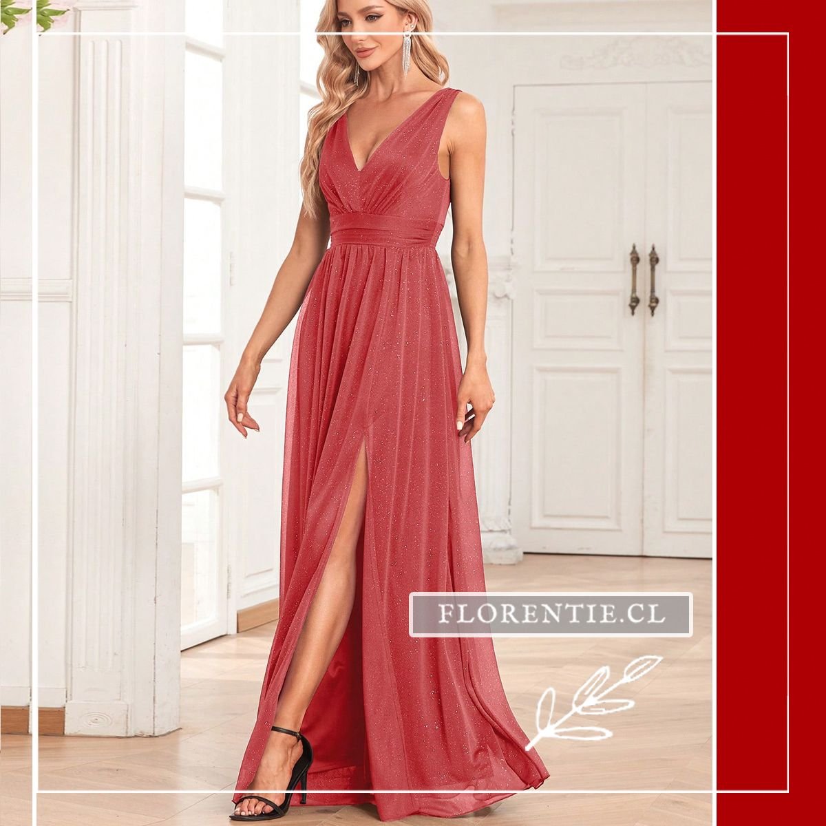 Modelo caminando hacia el frente, mostrando la caída y el movimiento de la falda de tul brillante.